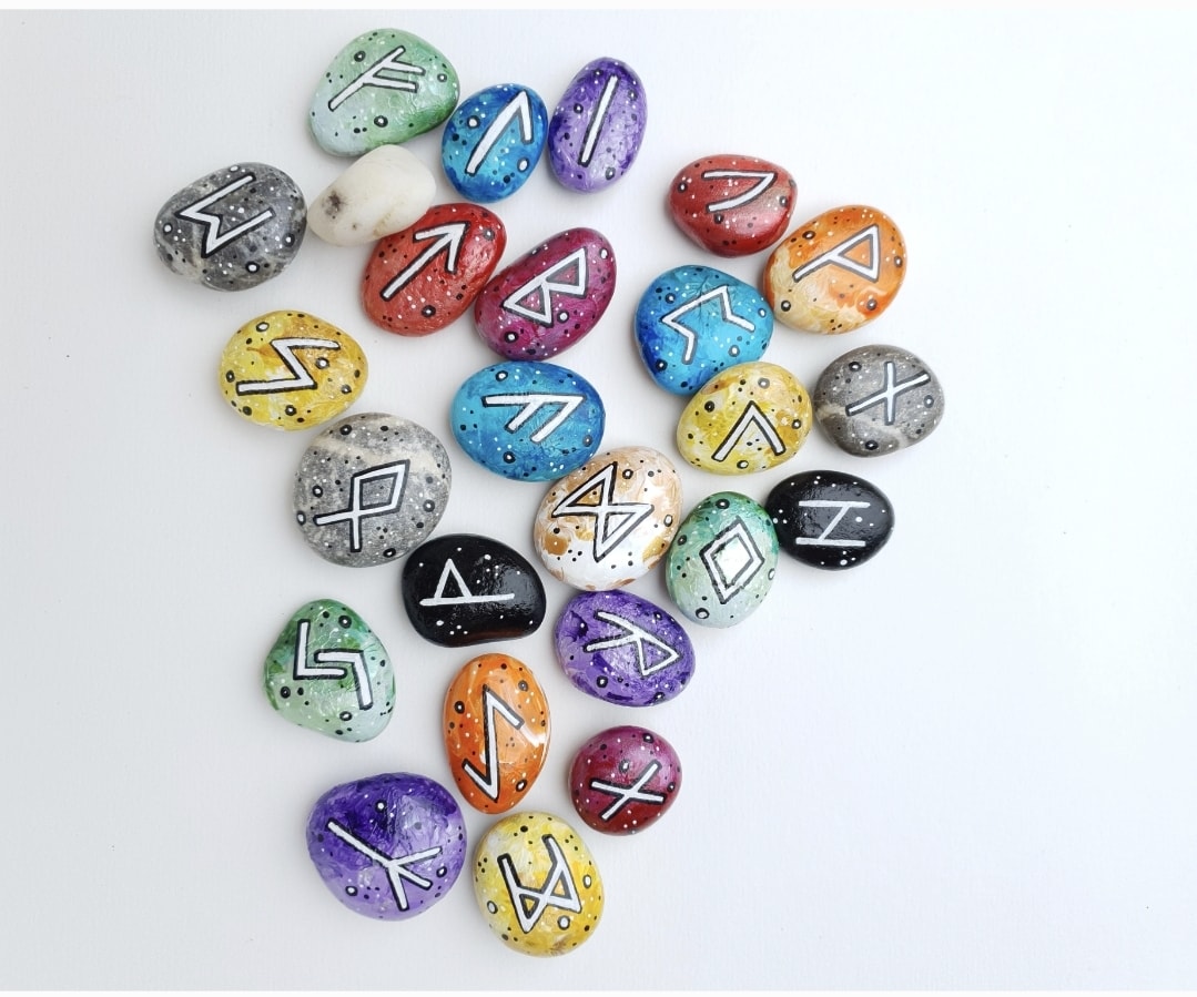 Set of Runes - Image 1
